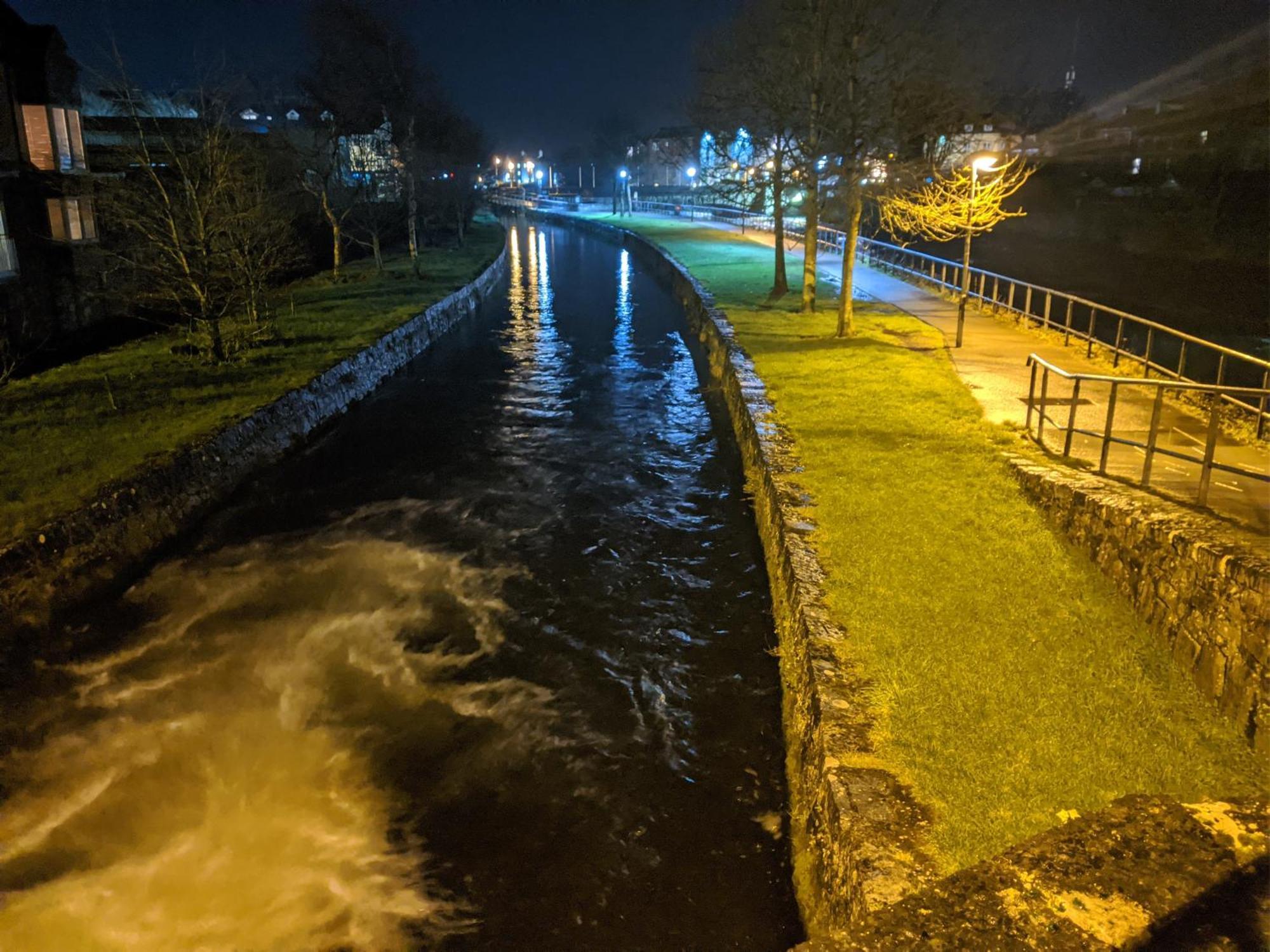 Heart Of City Centre Stunning View Galway Exterior photo