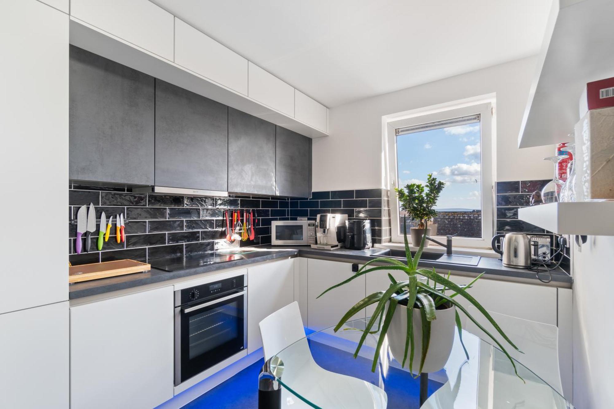 Heart Of City Centre Stunning View Galway Exterior photo